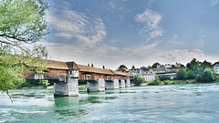 Rhein-Holzbrücke zwischen Deutschland und Schweiz