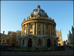 blue sky in Radcliffe Square
