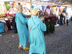 Singing and dancing from Morocco in Mértola.