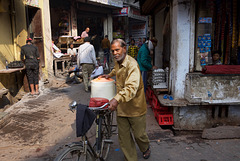 Scène de rue à Agra