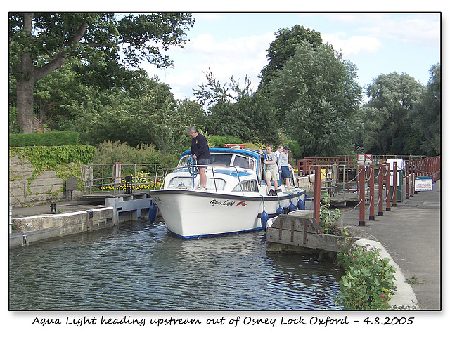 'Aqua Light' - Osney Lock - Oxford  - 4.8.2005
