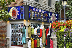Le Coin du Perroquet Revisited – Prince Arthur Street near Laval, Montréal, Québec