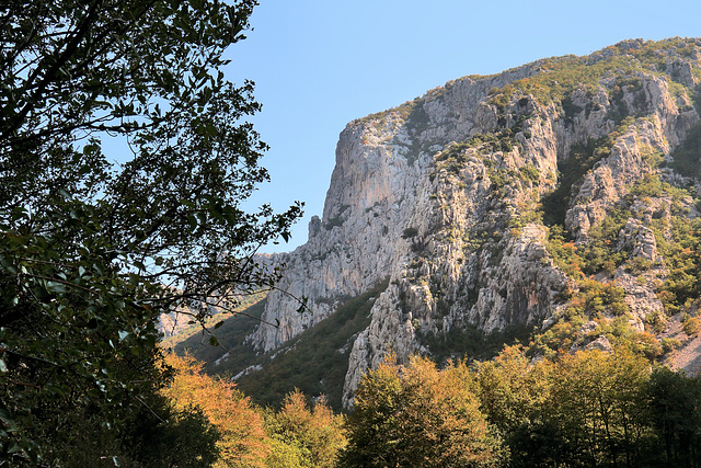 Nationalpark Paklenica - Blick vom Waldweg nach Osten