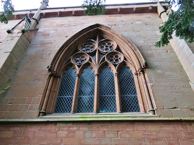 temple balsall church, warks. unusual central mullion; doubt even scott would have invented this for a late c13 style window, so was it an early anomaly or a late c17 interpretation, there having been