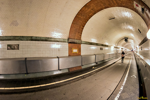 St. Pauli-Elbtunnel ("Alter Elbtunnel")