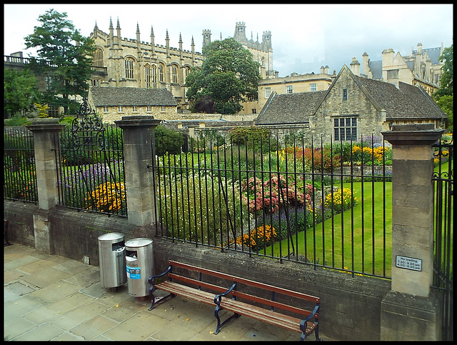 eyesore Oxford litter bins