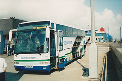 Ulsterbus ACZ 6691 at Stranraer - 6 May 2004