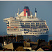 De ma fenêtre départ du Queen Mary 2 ❤️  Bon jeudi mes ami(e)s