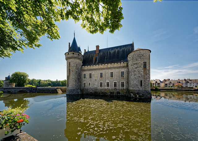 Château de Sully-sur-Loire