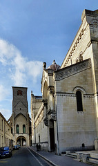 Tours - Basilique Saint-Martin / Tour Charlemagne