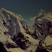 Taboché à gauche et Cholatsé dans le massif du Khumbu