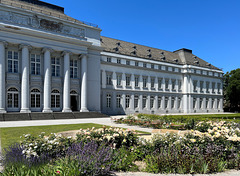 DE - Koblenz - Schloss mit Garten