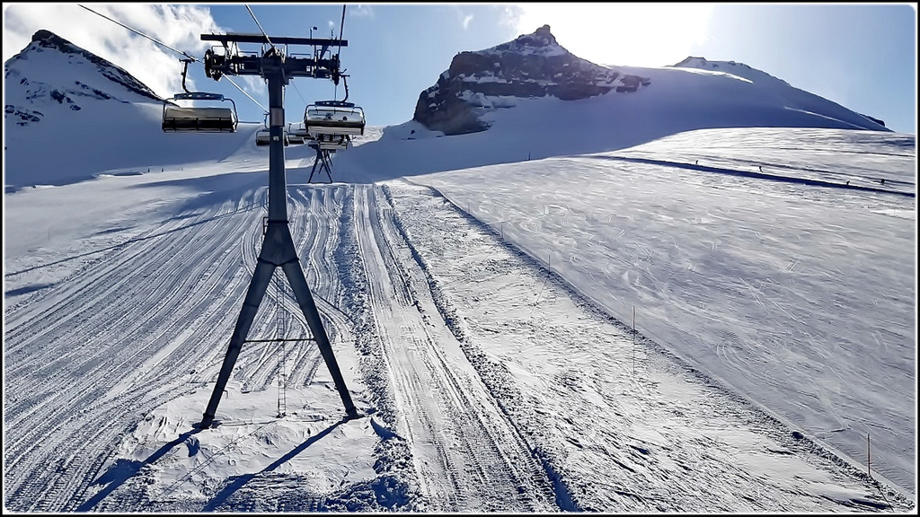 Zermatt : le piste da sci sopra i 3000 mt. sono perfette