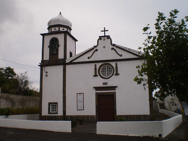 Holy Trinity Church (1846).