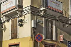 Centro Dental – Calle Ollerías at Calle Carretería, Málaga, Andalucía, Spain