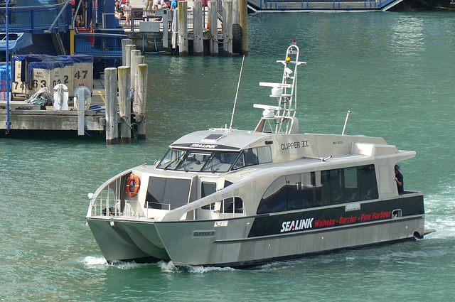 Sealink Clipper II at Auckland (1) - 21 February 2015