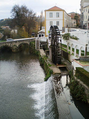 Almonda River and water wheel.