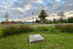 Stone to commemorate former cemetery on this spot