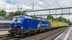 220607 Morges Re475 WRS wagons bois 1
