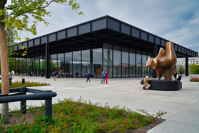 Die Neue Nationalgalerie Berlin ist wieder geöffnet - The New National Gallery Berlin is open again - PiP