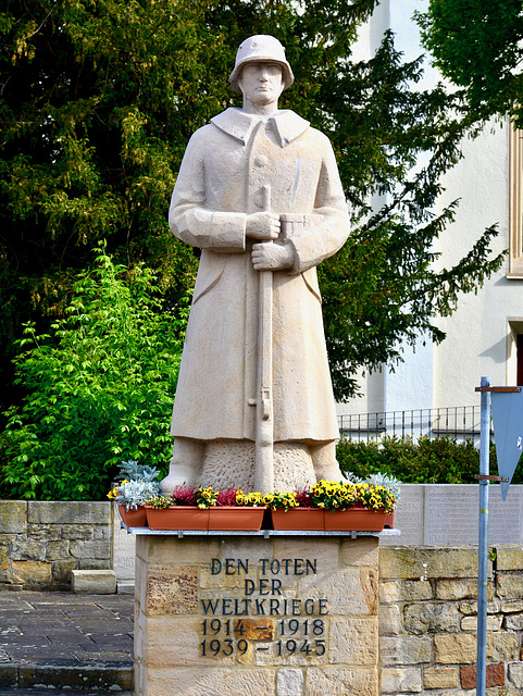 Römerberg 2017 – Monument for the fallen in two world wars