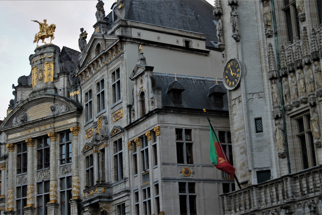 Un Bonjour de Bruxelles..JPG+.JPG+1