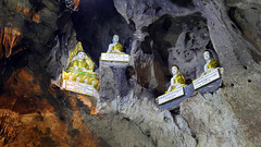 La grotte aux 8000 statues de Bouddha
