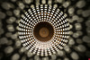 Lichtinstallation im Baptisterium des Kölner Doms