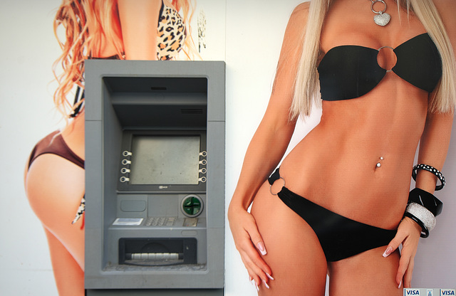 Sexy Geldautomat
