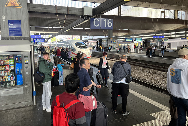 Germany 2022 – Arrival of the train to Munich