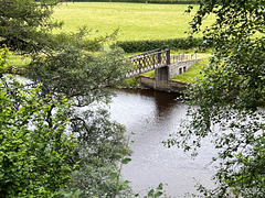 Footbridge across the Findhorn at Tirfogrean