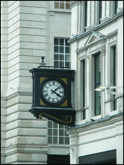 St James's Market clock