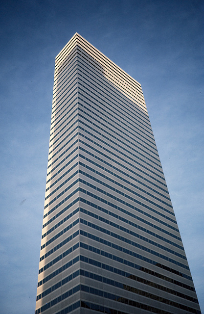 One Financial Center & Shadow of Federal Reserve (0786)