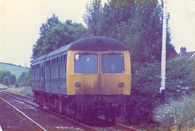 Cravens Unit approaching Lidlington - 20 June 1981