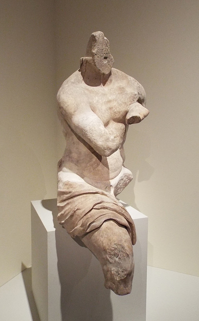 Marble Statue of a Seated Male Figure from Pergamon in the Metropolitan Museum of Art, July 2016