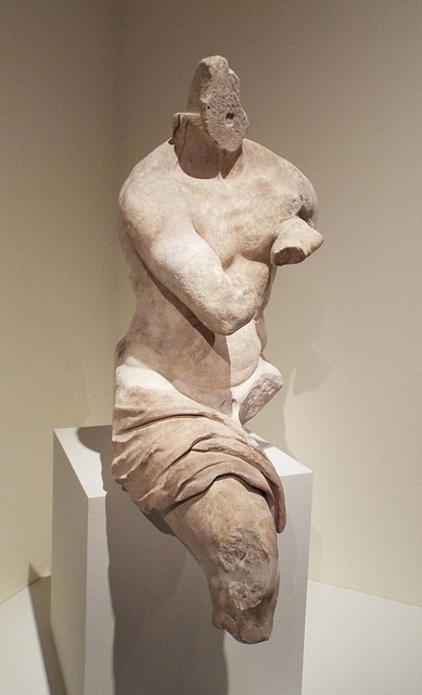 Marble Statue of a Seated Male Figure from Pergamon in the Metropolitan Museum of Art, July 2016