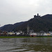 Bacherach am Rhein mit Kirche St Peter im Vordergrund