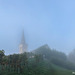 Kirche von Buchberg im Morgen Nebel