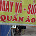 Dame Vietnamienne en Talons Hauts au marché