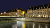 BESANCON: Le quai Vauban, le pont Battant de nuit. 01