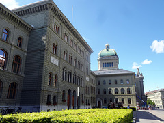 Am Bundeshaus in Bern