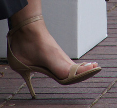 ankle strap heels (F)