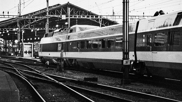 830000 Lausanne TGV essai 14