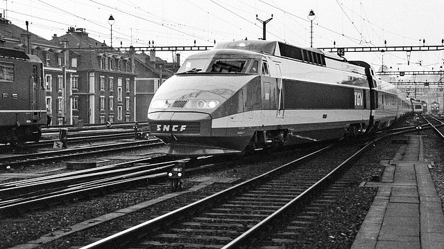 830000 Lausanne TGV essai 13