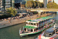 Wien - Schiffe im Donaukanal