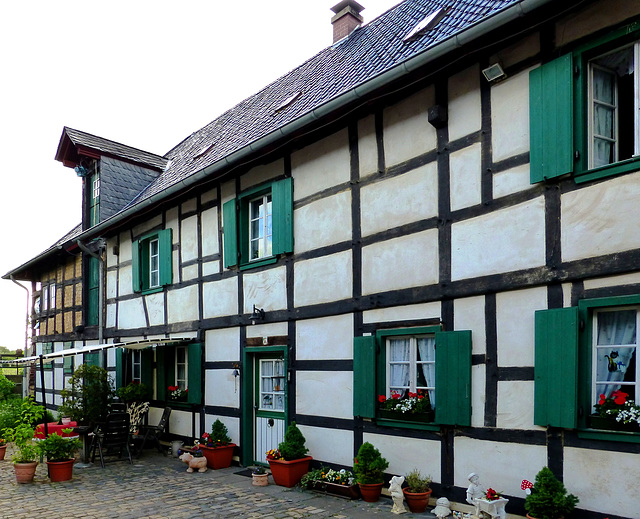 DE - Erftstadt - Old mill at Bliesheim