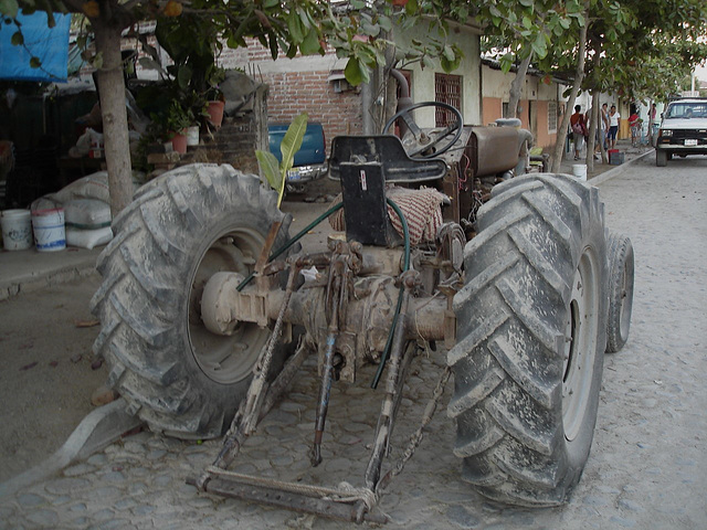 Tracteur mexicain /Tractor mejicano