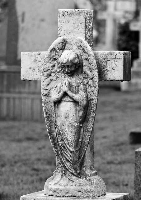 Angel, Eastern Cemetery, St Andrews