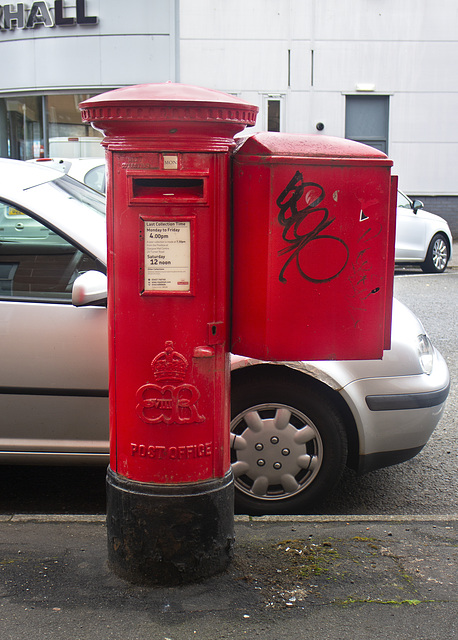 Edward VIII Pillar Box, Glasgow, G41 131