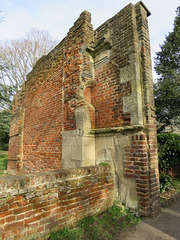 scanty remains of c16 theobalds palace, herts (6)